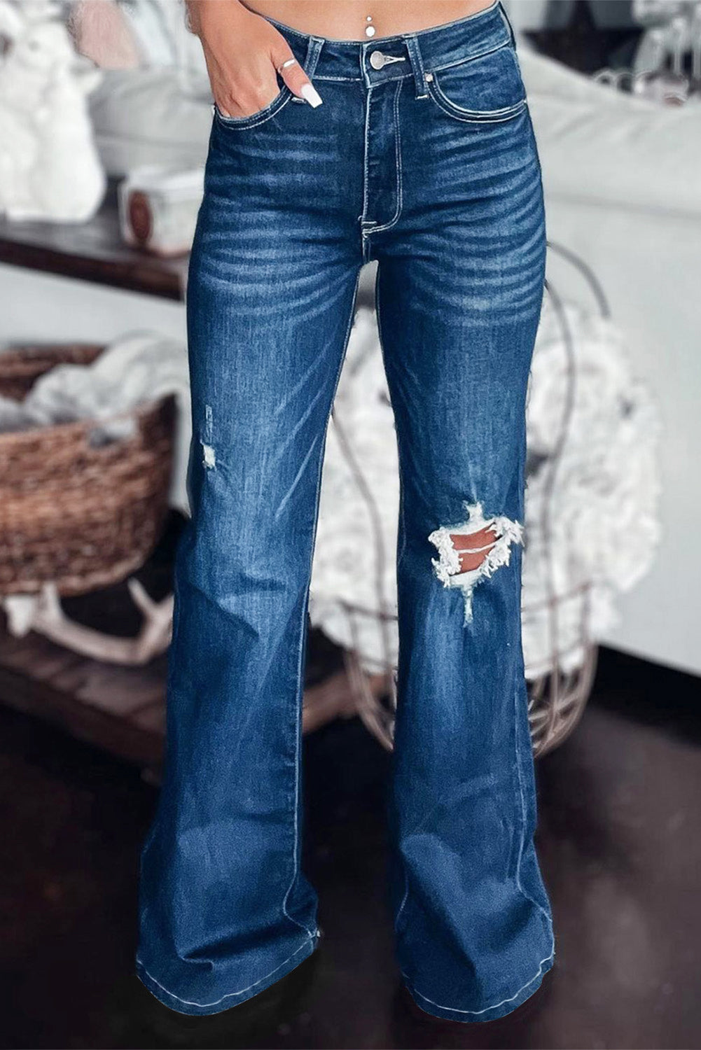 Women's Flare Ripped & Distressed Jeans